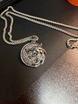 Silver Wolf Medallion Pendant Necklace
