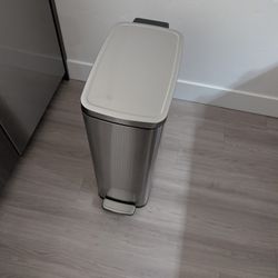 45L Slim Step Trash Can 