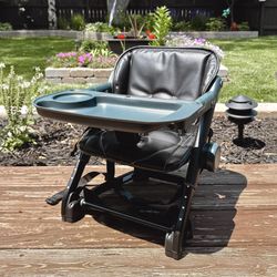 Unilove Feed Me 3-in-1 Transitional/Compact Travel High Chair Seat w/Swivel Tray (Infants/Toddlers) - Bubble Black - Vegan Leather