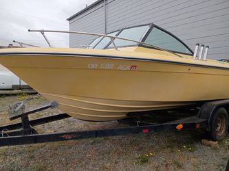 21' Bayliner 302 V8