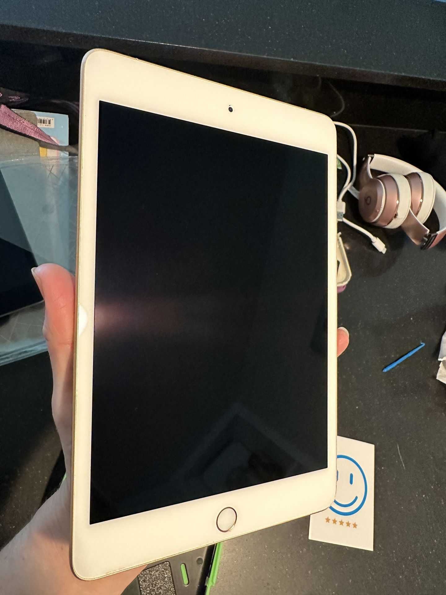 UNLOCKED iPad Mini 5th Gen 256mb WiFi + Cellular