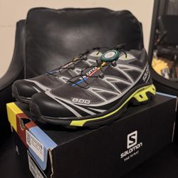 Salomon shoes Size 11.5
