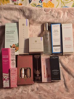 NEW EXPENSIVE MAKEUP