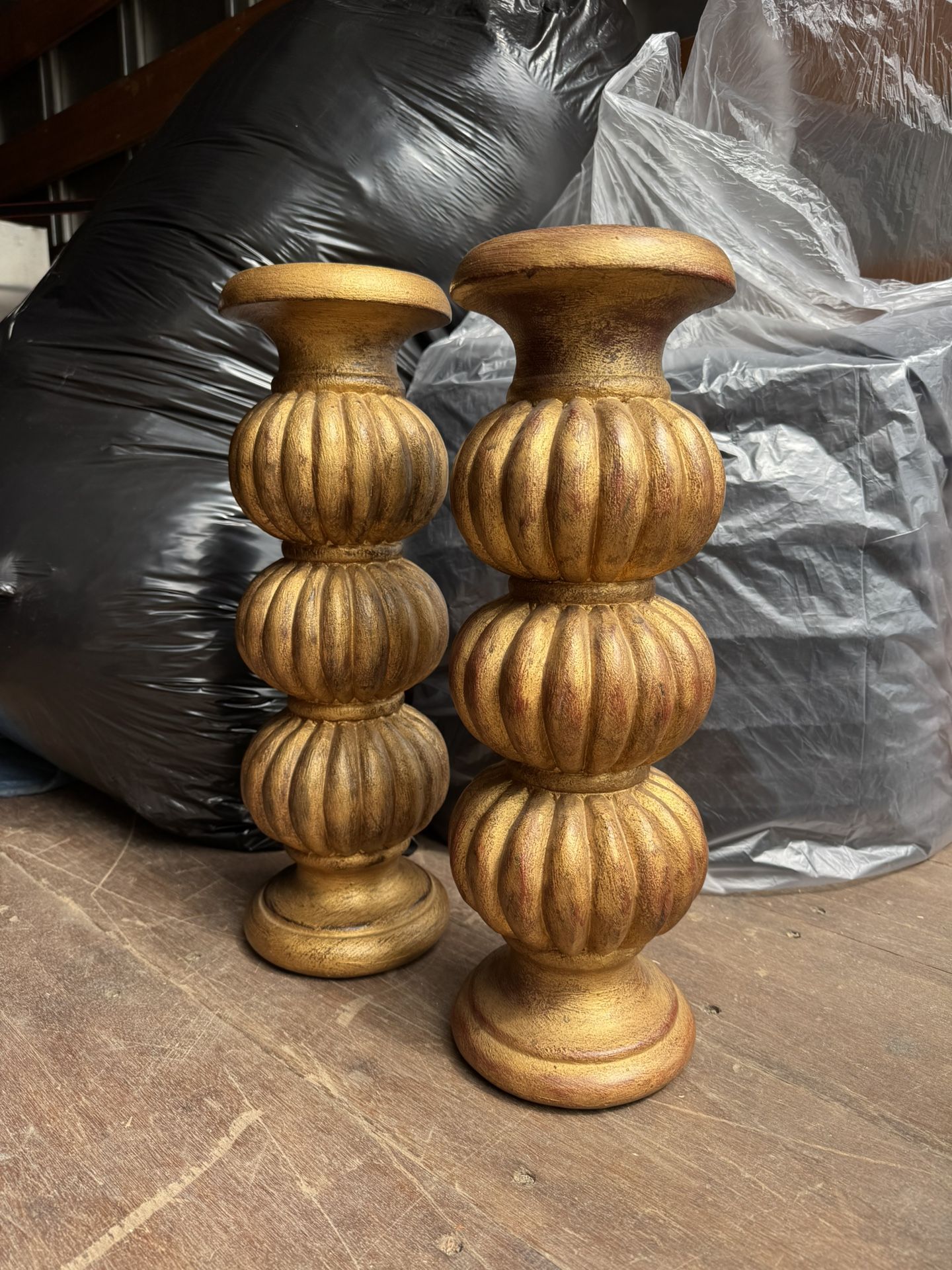 Gold Pillars