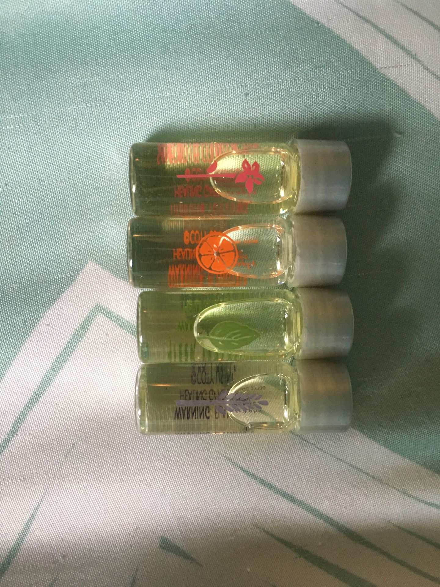 essential oils/perfumes
