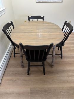 Round Wood Dining Table with 4 Chairs