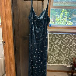 Semi-formal Dresses!!