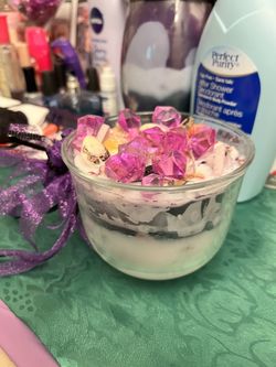 I Will Make And Design A Candle For You !  Not A Professional But It Will Come Out Nicely 