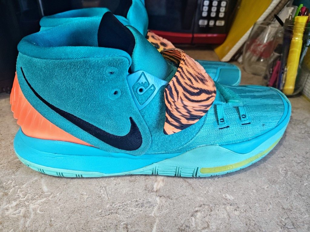 Kyrie Irving 6's Sz 13