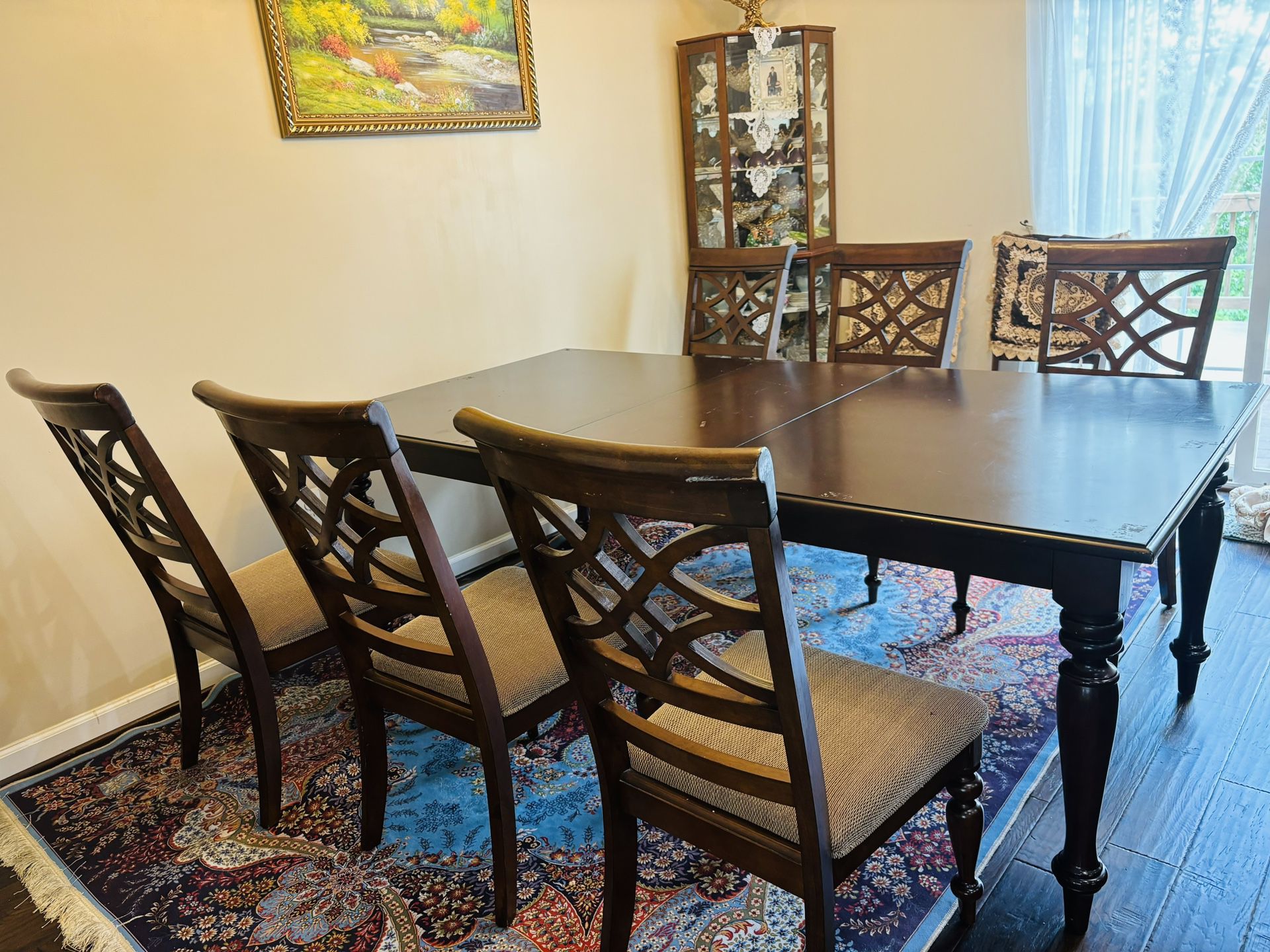 Dining Tables With 8 Chairs 