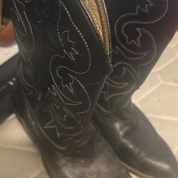 Black Cowboy Boots