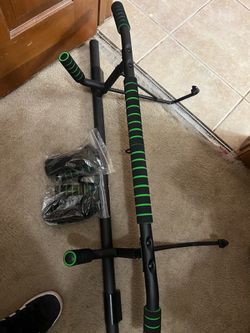 Pull up bar