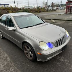 2004 Mercedes-Benz C230 Kompressor Sport (Supercharged!!!)