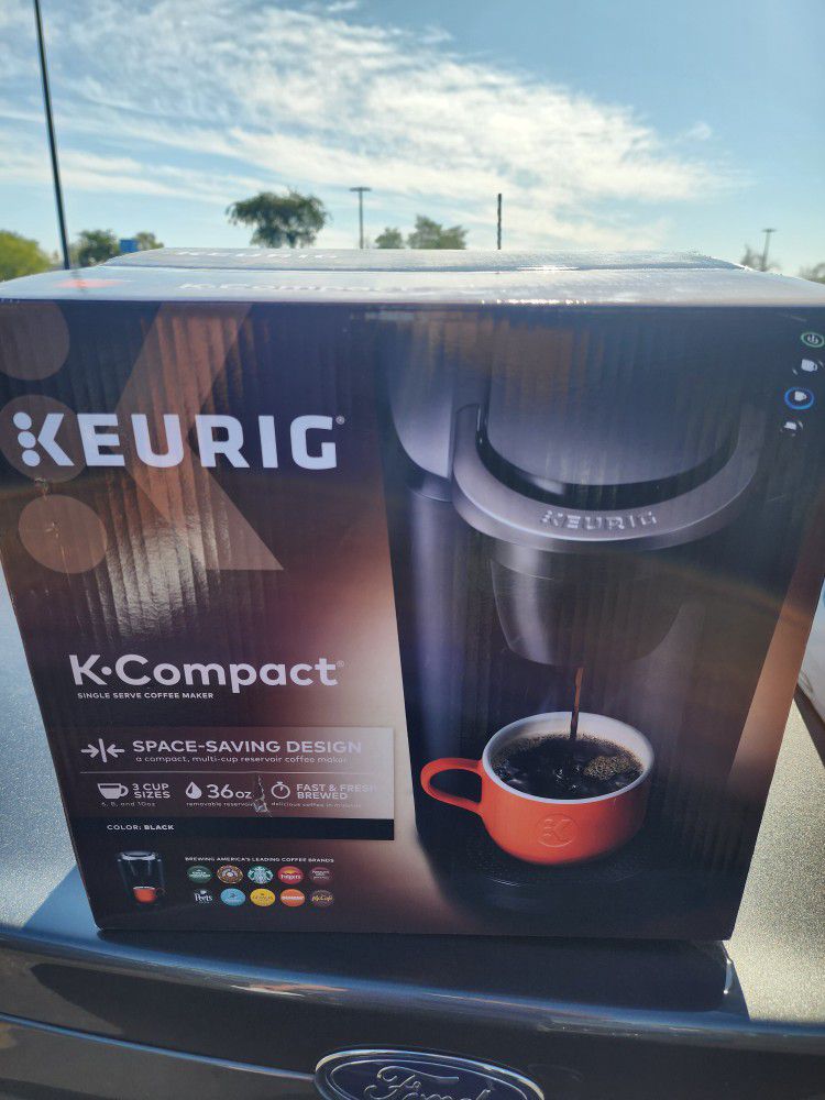 Keurig K-Compact Coffee Maker NEW SEALED