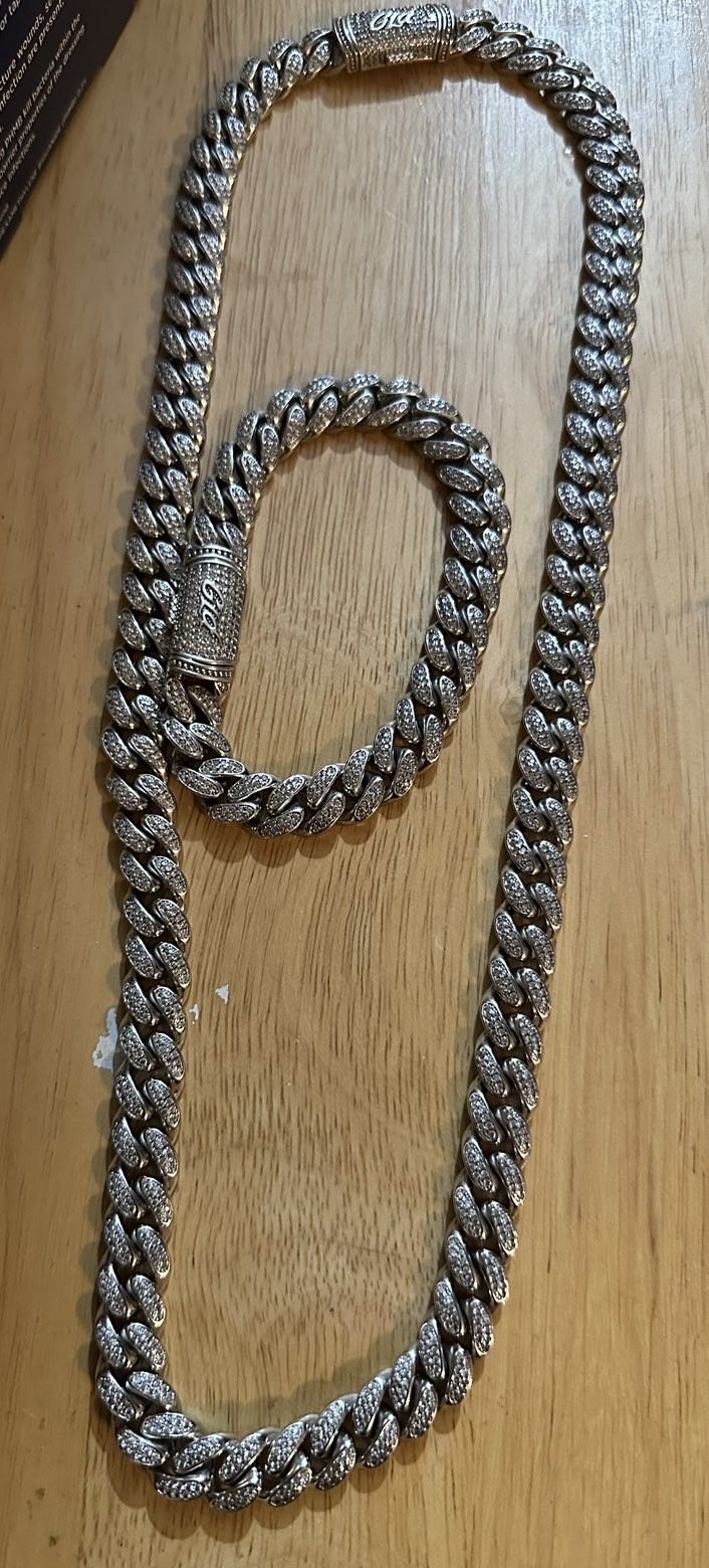 Silver Men’s Cuban Link  Chain And Bracelets 