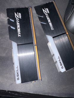 16gb of ram 3200mhz w rgb