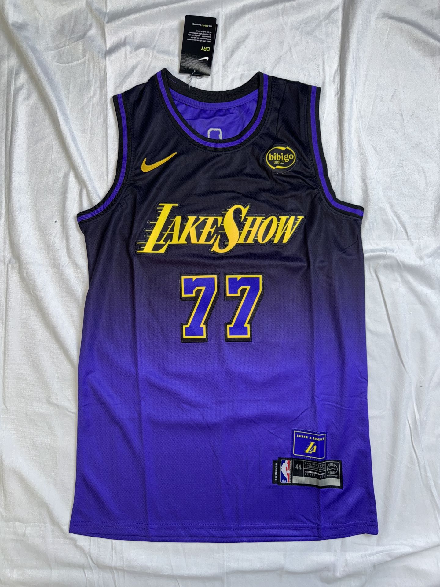 lakers jersey