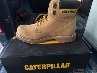 Caterpillar boots 🥾 new