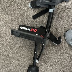 iWALK 2.0 Hands Free Walking Knee Crutch Adjustable Walker In Great Condition  MISSING 1 STRAP