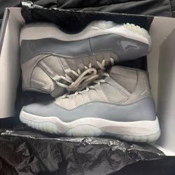 Jordan 11 Cool Grey Men Size 8.5