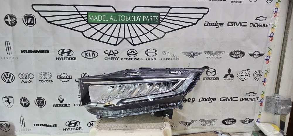 2021-2023 HONDA ODYSSEY FULL LED HEADLIGHT OEM- LEFT DRIVER SIDE