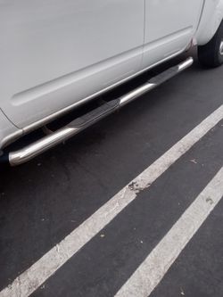 Nissan FRONTIER KING CAB RUNNING BOARDS