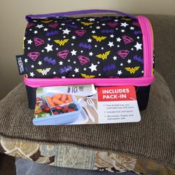 Girls DC Superhero Lunch Bag