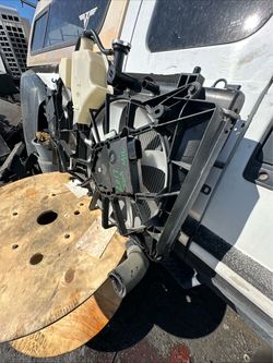 Toyota mirai 2017/2020. Radiator assembly