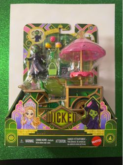 Mattel Wicked Emerald City Blossom Cart Playset