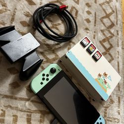 Animal Crossing Edition Nintendo Switch (With games and bag)