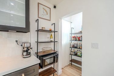 Two great condition shelves! Strong wall supported