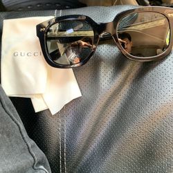 Gucci Sunglasses 