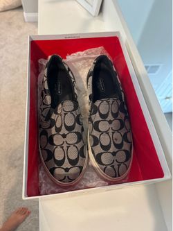 Coach shoes 7.5