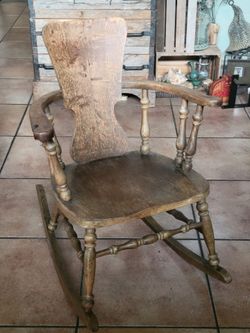 Vintage rocking chair (1(contact info removed))