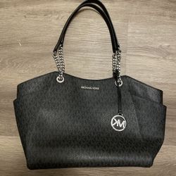 Michael Kors Purse And Wallet 
