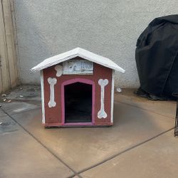 Free Dog House