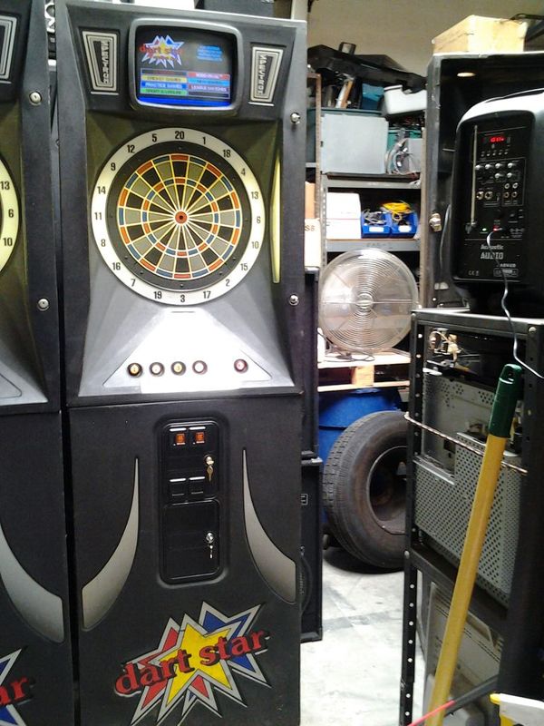 D93 Medalist Spectrum Electronic Dart Board 699 for Sale in Whittier