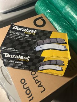Duralast Gold semi metallic brake pads. Brand new