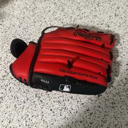 Rawlings Red Boys Baseball Glove For Lefty 