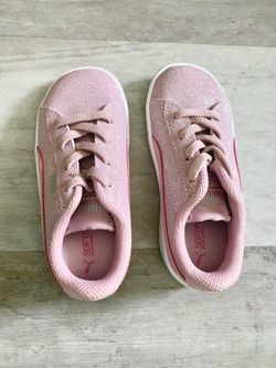 Size 9 Puma Kids Pink Glitter Sneakers