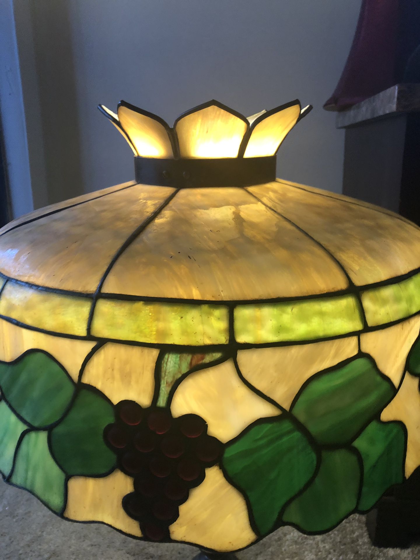 Hand made stain glass chandelier lamp