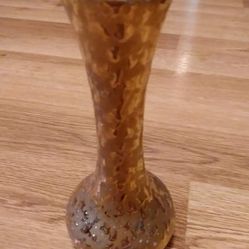 Gold Flower Vase Elynor China Made In The U.S.A  ❤️😍