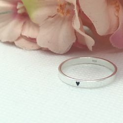 Tiny Heart Ring|Size7 & 8