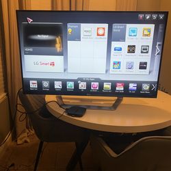 Lg 47inch 3D tv and Roku ultra