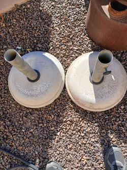 2 UMBRELLA STANDS 10$ EACH