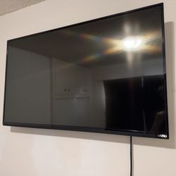 VIZIO 50”