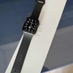 Apple Watch series 4