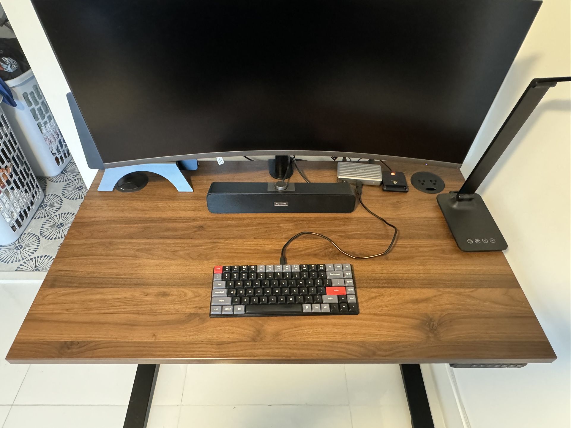 Uplift Sit Stand Desk