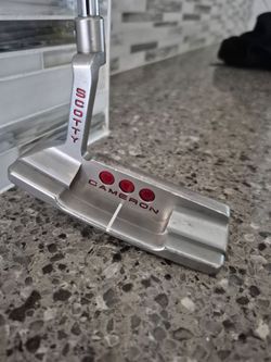 SCOTTY CAMERON "TITLEIST"