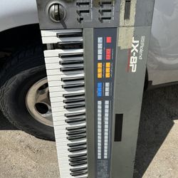 Roland JX-8P Synthesizer